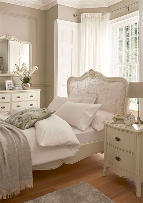 Classic French Bedroom Furniture