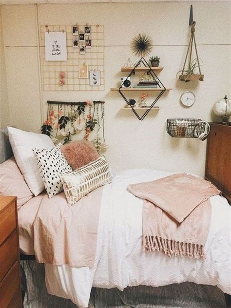 College Apartment Bedroom Ideas