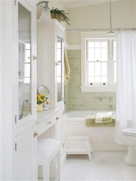 Country Chic Small Bathroom
