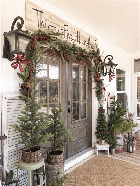 Country Christmas Front Porch Ideas