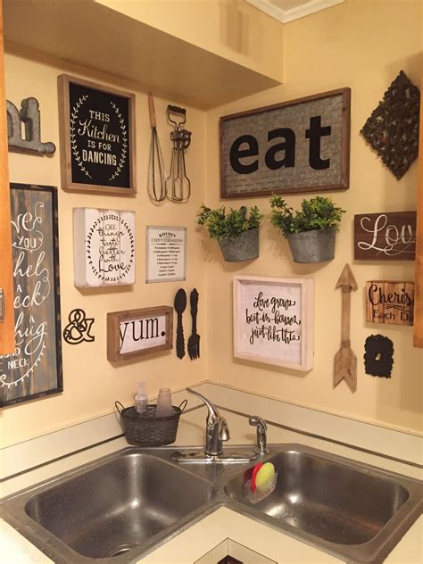 Country Kitchen Wall Decor Ideas