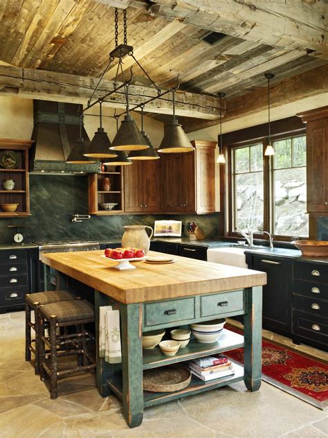 Country Kitchen with Island