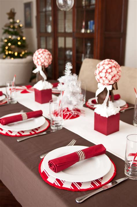 DIY Christmas Table Decorations