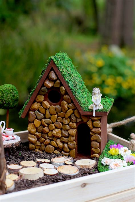 DIY Fairy Garden House