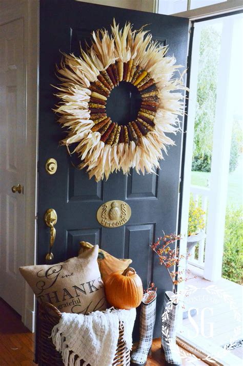 DIY Fall Door Decor