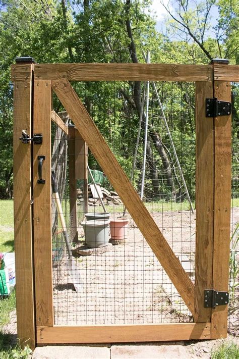 DIY Fence Gate Ideas