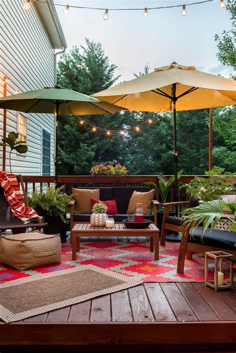 Decorate Deck On a Budget