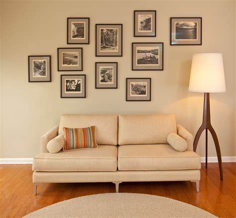 Decorating Ideas for Living Room Walls
