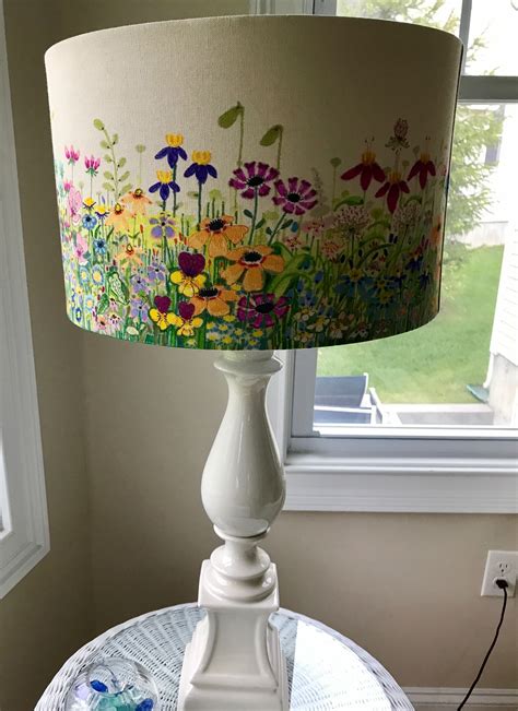 Decorating Lamp Shades