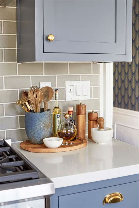 Decorating Your Kitchen Counters