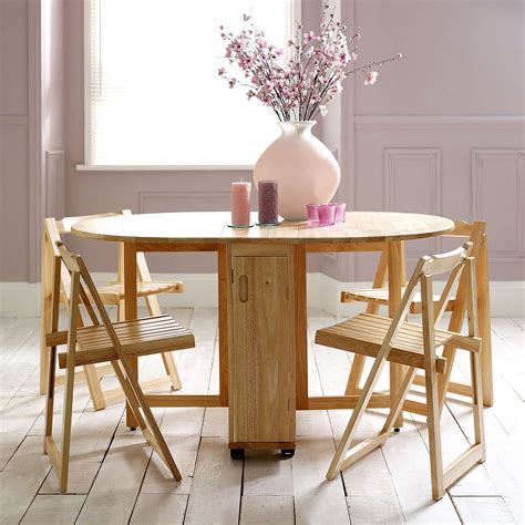 Dining Room Tables for Small Spaces