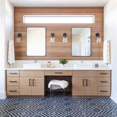 Double Vanity Design Bathroom