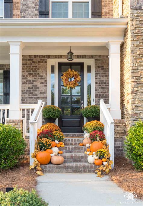 Fall Front Porch Decorating