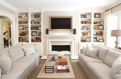 Family Room Layout with TV