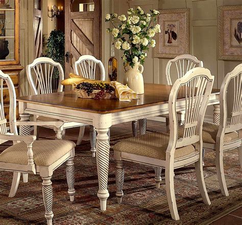 French Country Kitchen Table and Chairs