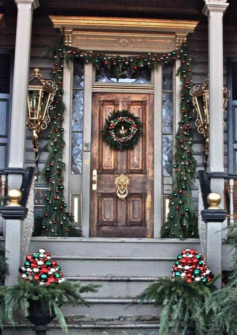 Front Porch Christmas Decorating Ideas