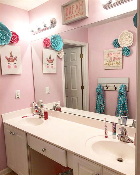 Girls Bathroom Decorations