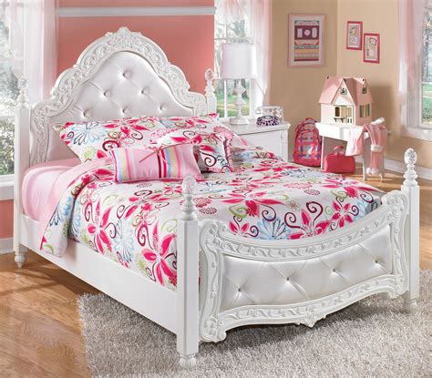 Girls Bedrooms with White Furniture