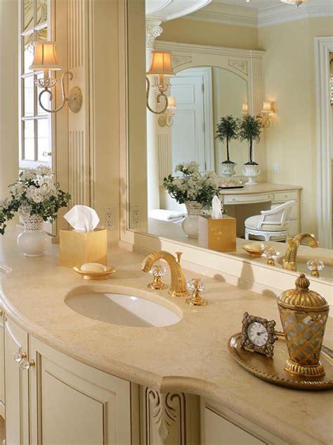 Gold Bathroom Decor