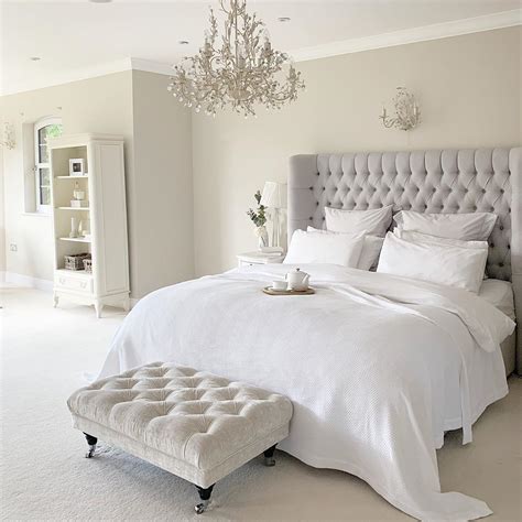 Gray and Cream Bedroom Ideas