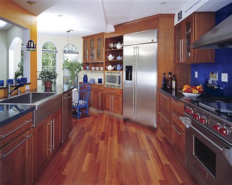 Hardwood Floor Kitchen