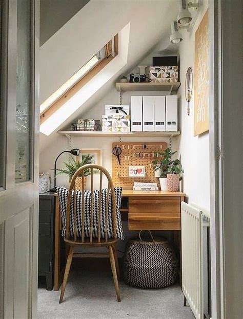 Home Office Decorating Ideas for Small Spaces