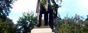 Jacques Cartier Statue
