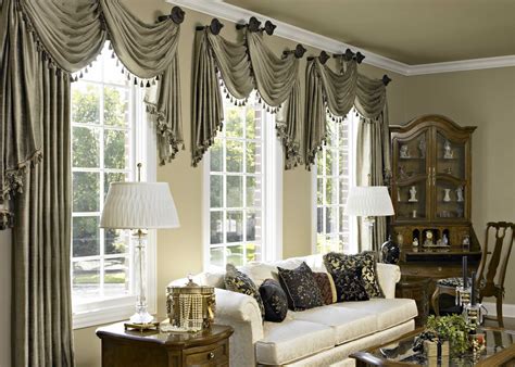 Living Room Curtain Decoration