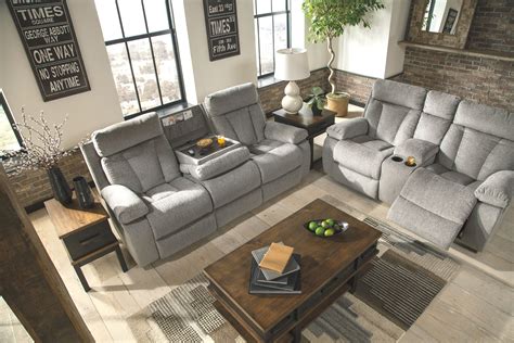Living Room Decorating Ideas with Recliner