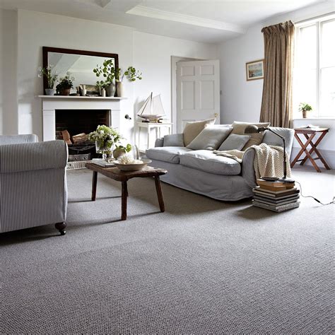 Living Room Decorating with Grey Carpet
