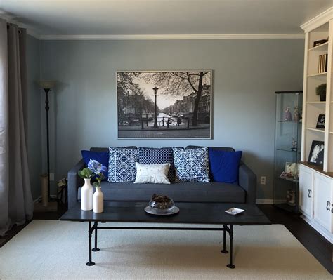 Living Room Gray Blue Walls
