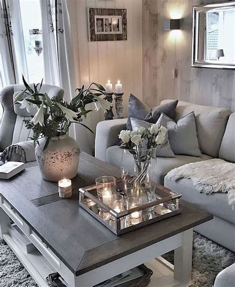 Living Room Table Decorating Ideas