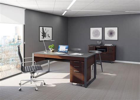 Modern Office Desk Design