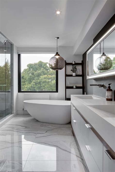 Modern White Bathroom Ideas