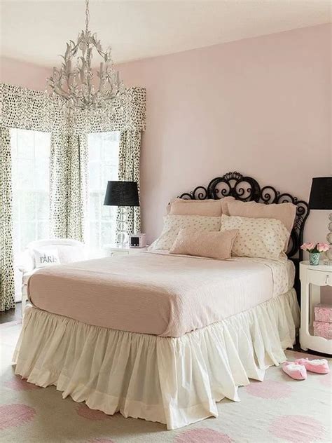 Pale Pink Bedroom Ideas