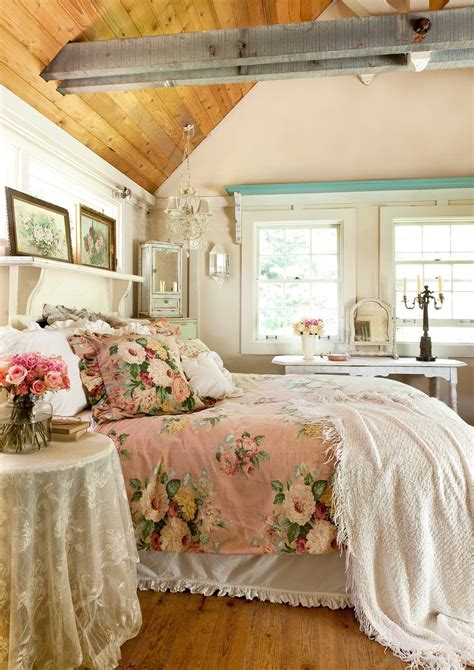 Pics of Romantic Country Bedrooms