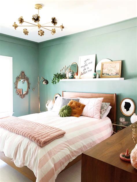 Pink and Green Bedroom Ideas
