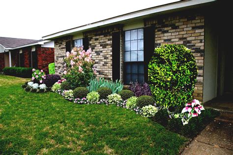 Ranch Front Yard Landscaping Ideas