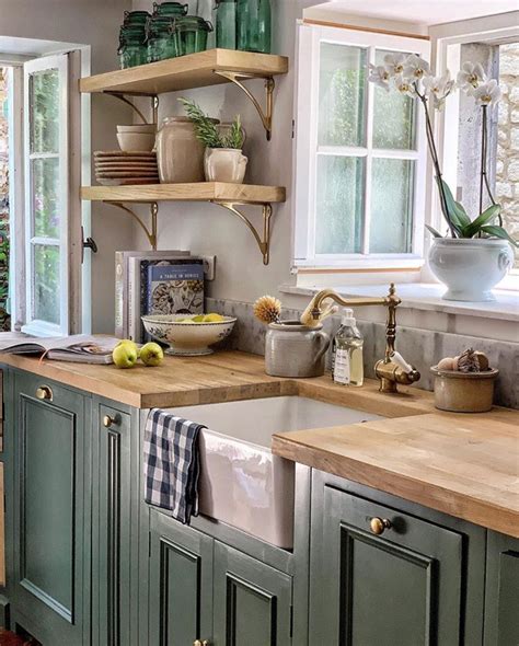 Rustic Country Kitchen Green