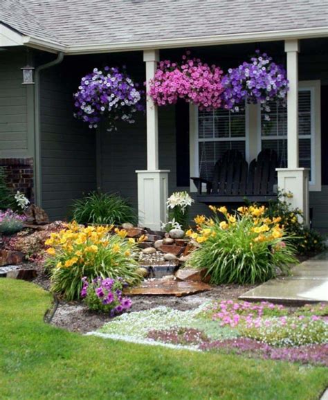 Rustic Landscaping Front Yard