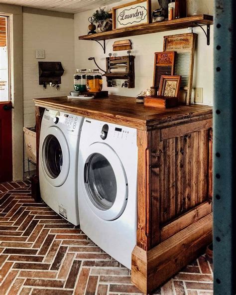 Rustic Laundry Room Decor