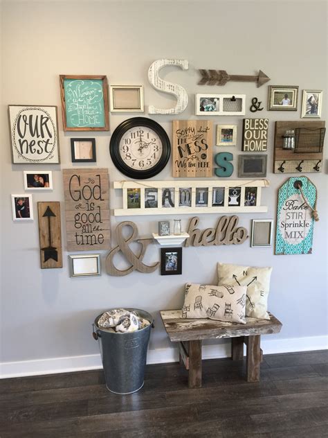 Rustic Wall Collage Ideas