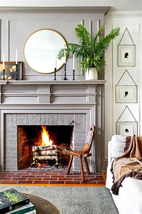 Simple Fireplace Mantel Decor