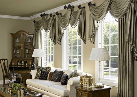 Simple Living Room Curtain Ideas
