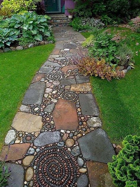 Small Backyard Walkway Ideas
