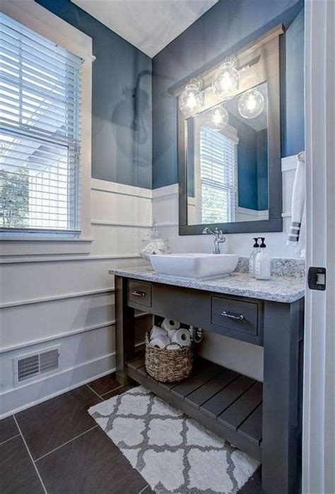 Small Bathrooms On a Budget