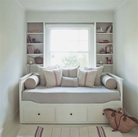Small Bedroom Ideas with Daybed