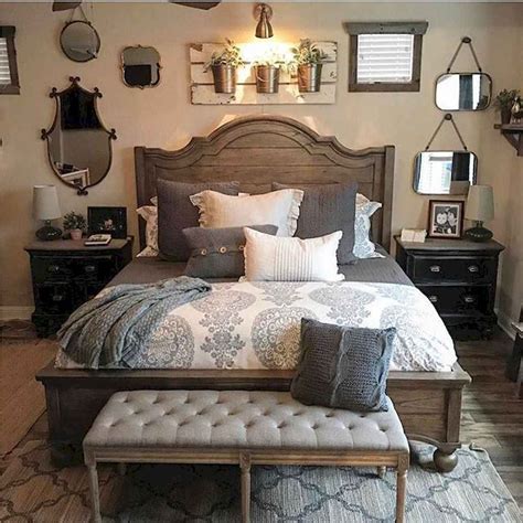 Small Country Bedroom Decorating Ideas
