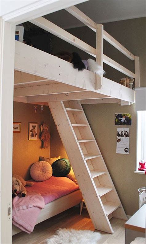Small Room with Loft Bed