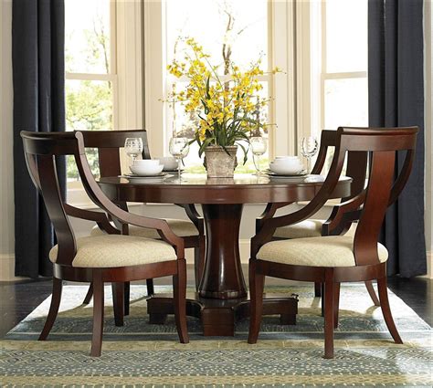 Small Round Dining Room Tables